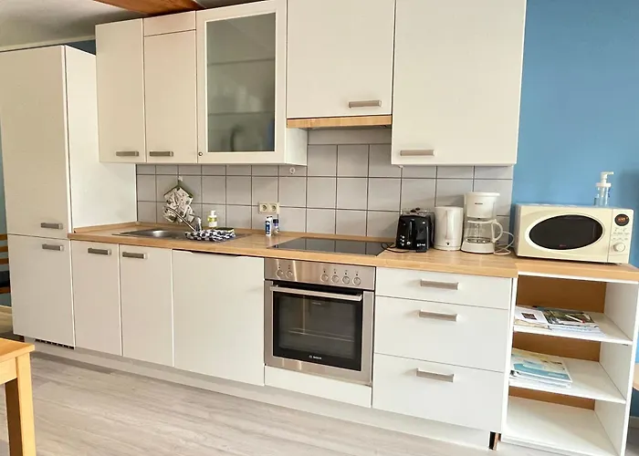 Apartment Budget At Marina By Kuhnle-tours *